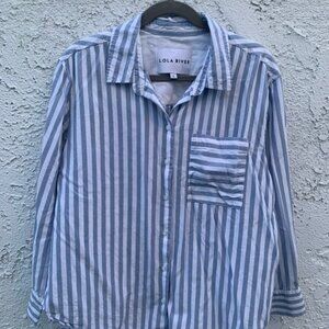 Collared striped button up long sleeve shirt